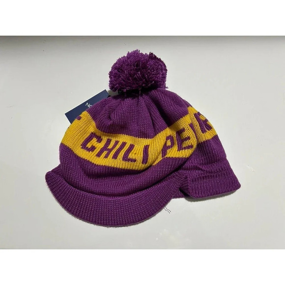 Noah x RHCP Tam Beanie Hat Purple - Picture 9 of 10